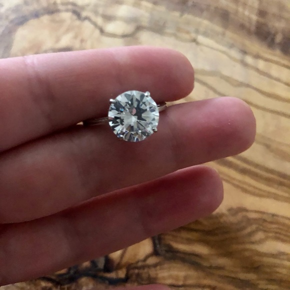 Luxury Stainless Steel Ring CZ Sz 8 - Picture 5 of 5